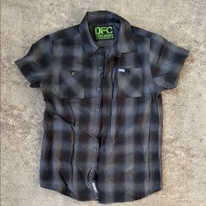 DIXXON boys Plaid Short Sleeve Shirt - Gray